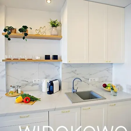 アパート Widokowo エウク